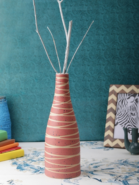 

VarEesha Pink & Beige Criss-Cross Textured Ceramic Vase