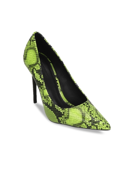 

Truffle Collection Women Green Printed Pumps