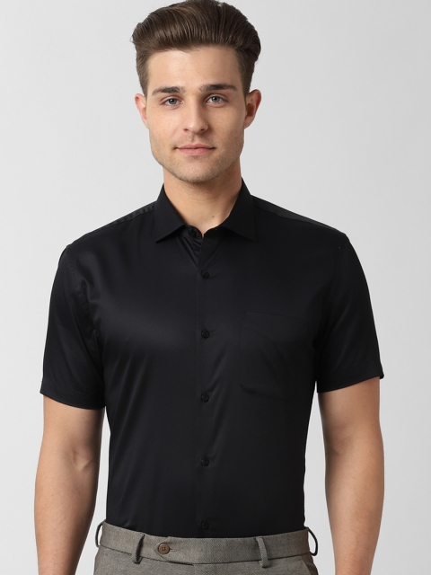 

Peter England Men Black Slim Fit Solid Formal Shirt