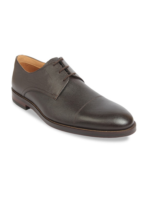 

Clarks Men Brown Textured Leather Formal Derbys