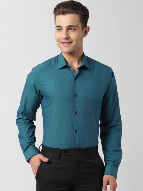 

Peter England Men Green Regular Fit Self Design Formal Shirt