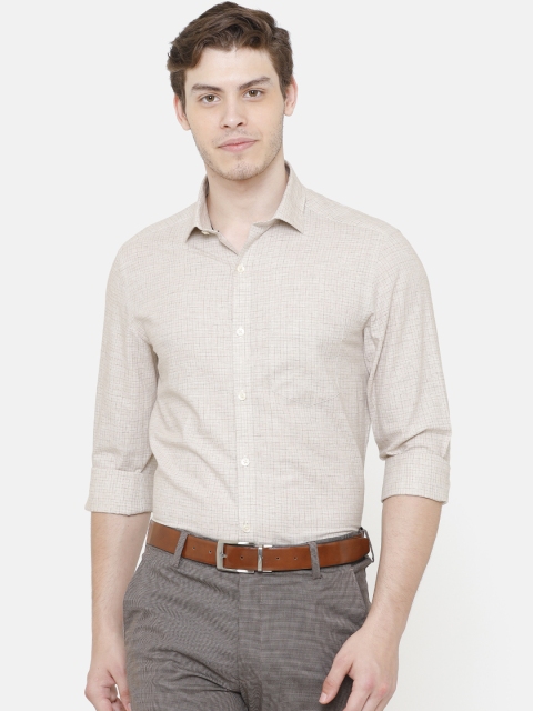 

CAVALLO by Linen Club Men Cotton Linen Beige Regular Fit Self Design Formal Shirt