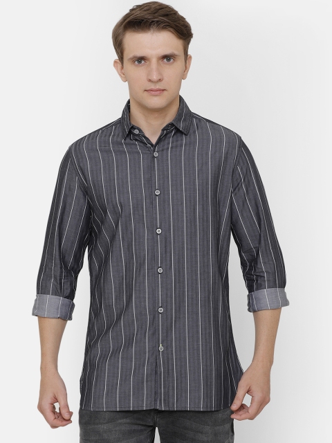 

AweTRend Men Black Slim Fit Striped Casual Shirt