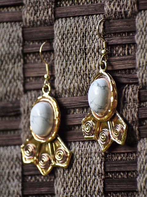 

ZeroKaata Gold-Plated & White Handcrafted Contemporary Drop Earrings