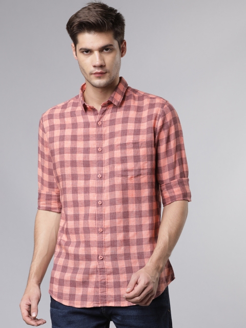 

HIGHLANDER Men Maroon & Coral Pink Slim Fit Checked Casual Shirt