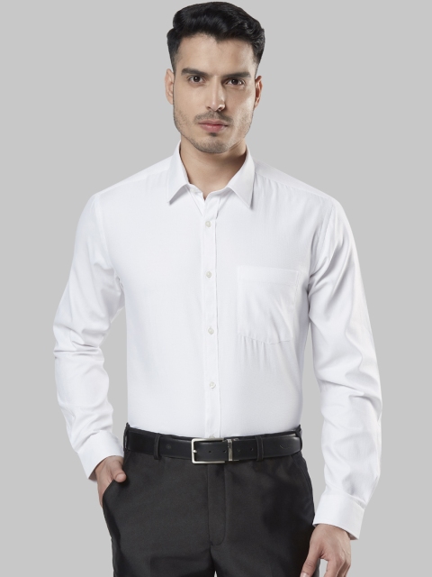 

Next Look Men White Regular Fit Solid Formal Shirt