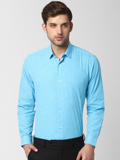 

Peter England Men Blue & Pink Regular Fit Printed Formal Shirt