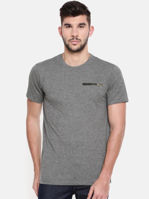 

Chennis Men Grey Melange Solid Round Neck T-shirt