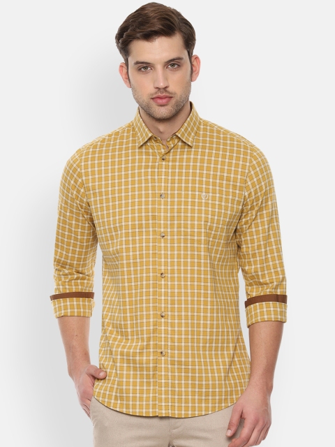

Van Heusen Sport Men Yellow & White Slim Fit Checked Casual Shirt