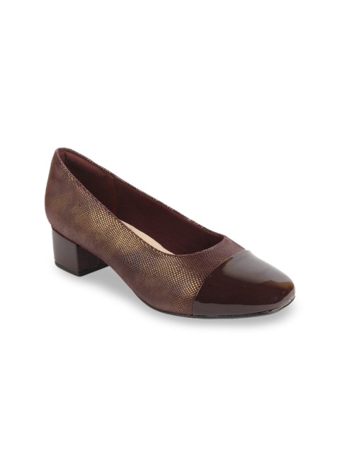 

Clarks Women Burgundy & Gunmetal-Toned Textured Pumps