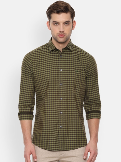 

Van Heusen Sport Men Olive Green Slim Fit Checked Casual Shirt