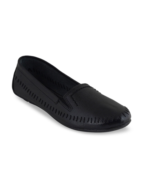 

pelle albero Women Black Slip-On Leather Sneakers