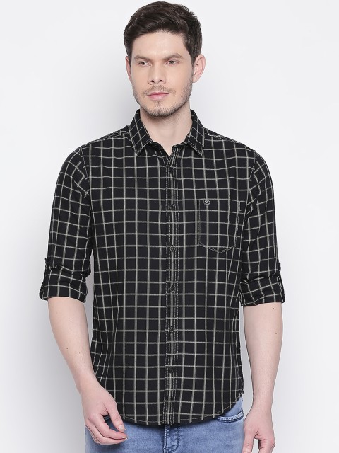 

Mufti Men Black & White Slim Fit Checked Casual Shirt