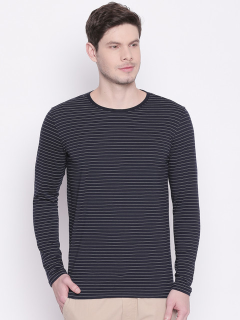

BYFORD by Pantaloons Men Navy Blue Striped Round Neck T-shirt