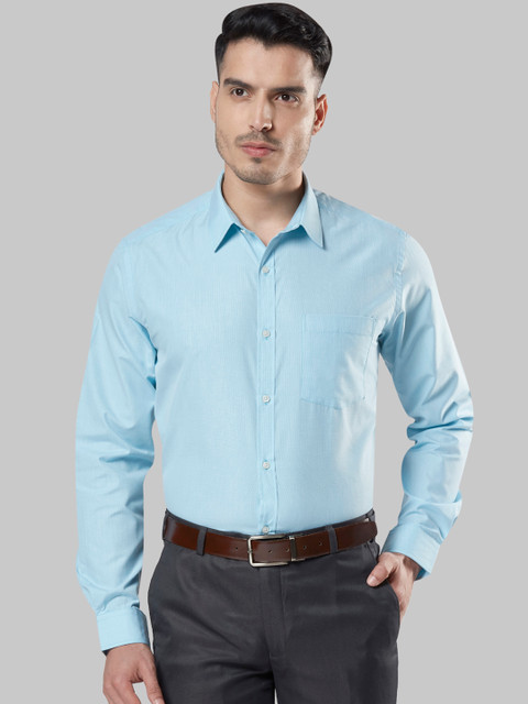 

Next Look Men Blue Regular Fit Solid Formal Shirt
