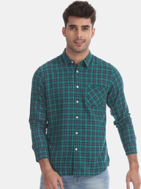 

Flying Machine Men Green Regular Fit Checked Casual Shirt