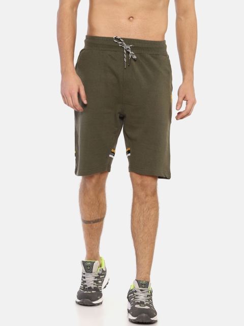 

Masculino Latino Men Olive Green Solid Regular Fit Regular Shorts