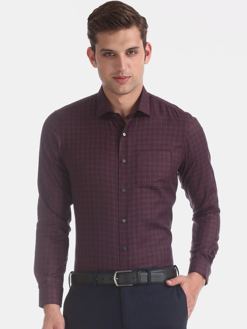 

Arrow Men Maroon Slim Fit Checked Formal Shirt