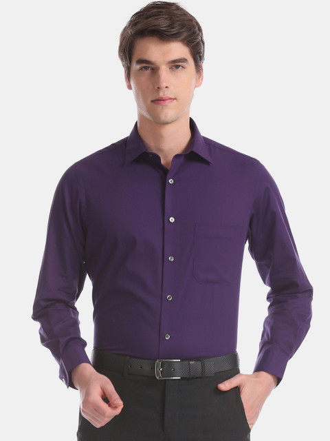 

Arrow Men Purple Regular Fit Solid Formal Shirt