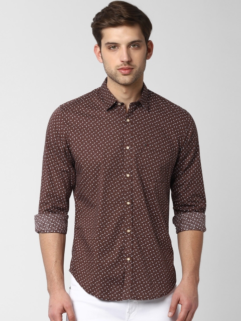 

Peter England Casuals Men Brown Slim Fit Printed Casual Shirt