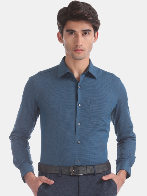 

Arrow Men Blue Slim Fit Checked Formal Shirt