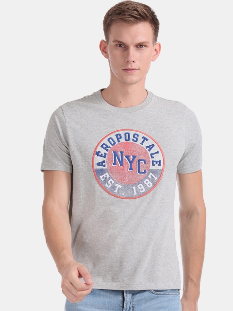 

Aeropostale Men Grey Self Design Round Neck Pure Cotton T-shirt
