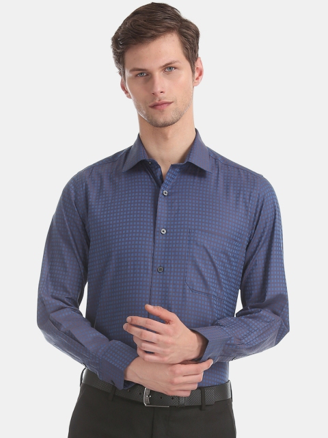 

Arrow Men Blue Regular Fit Checked Formal Shirt