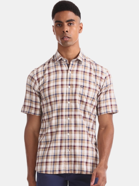 

Arrow Sport Men Beige & Burgundy Regular Fit Checked Casual Shirt