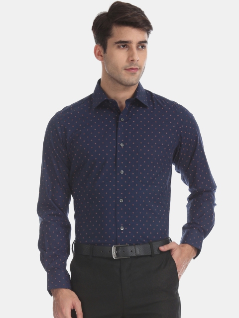 

Arrow Men Navy Blue & Peach-Coloured Slim Fit Printed Formal Shirt