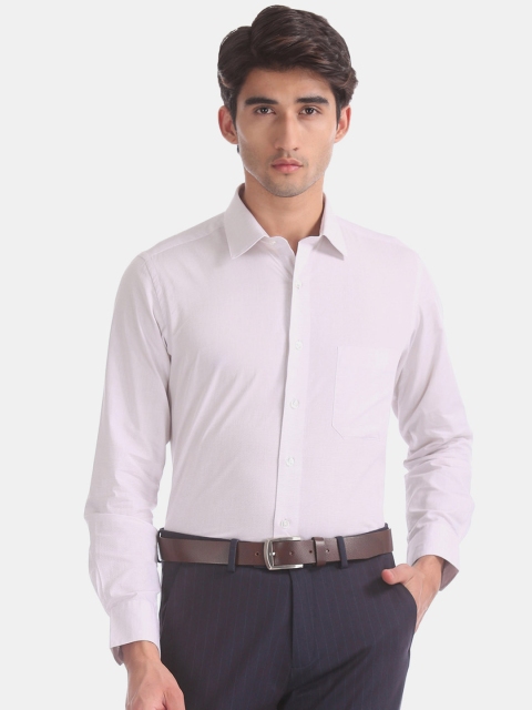 

Arrow Men White Regular Fit Solid Formal Shirt