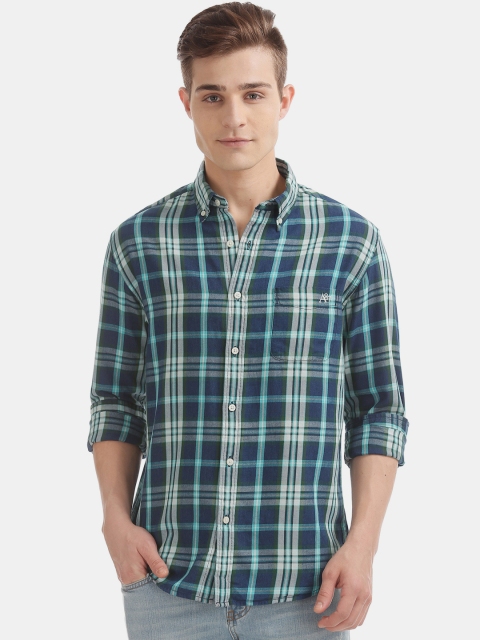 

Aeropostale Men Blue & Green Regular Fit Checked Casual Shirt