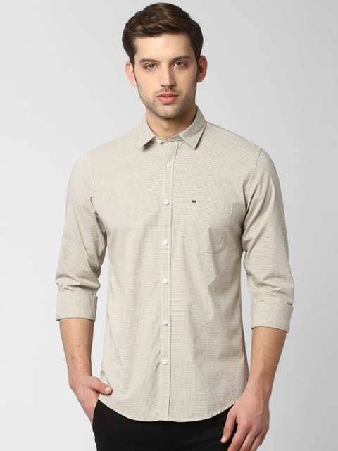 

Peter England Casuals Men Beige Slim Fit Printed Casual Shirt