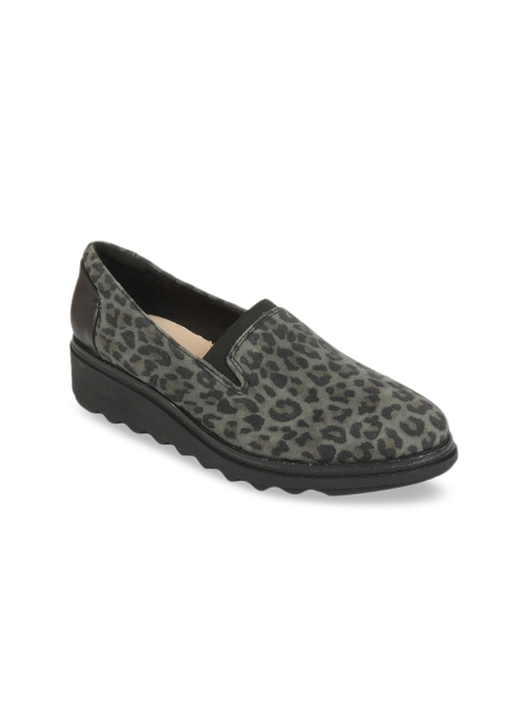 

Clarks Women Black & Grey Leopard Print Suede Slip-Ons