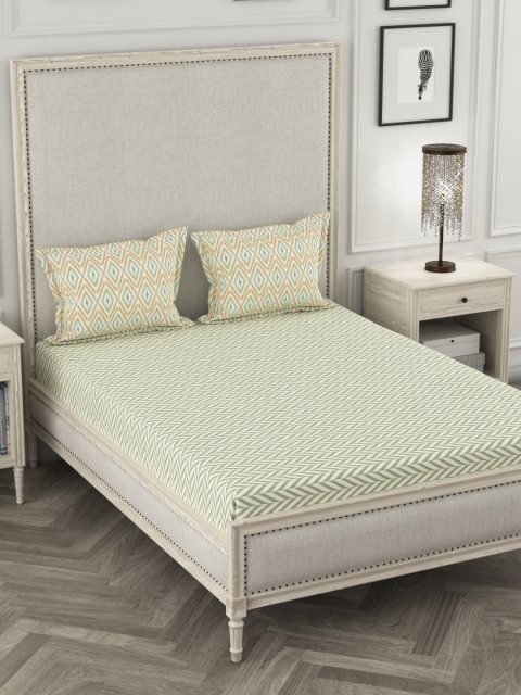 

Portico New York Green & Off-White Geometric 144 TC Cotton 1 King Bedsheet with 2 Pillow Covers
