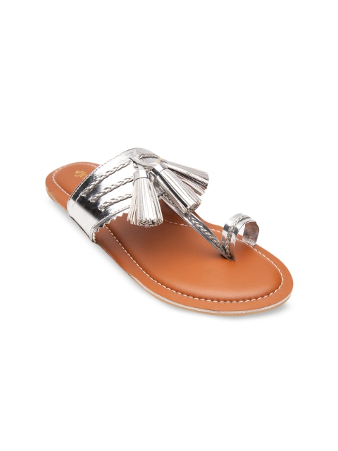 

Jivaana Women Silver-Toned Solid Synthetic Patent One Toe Flats