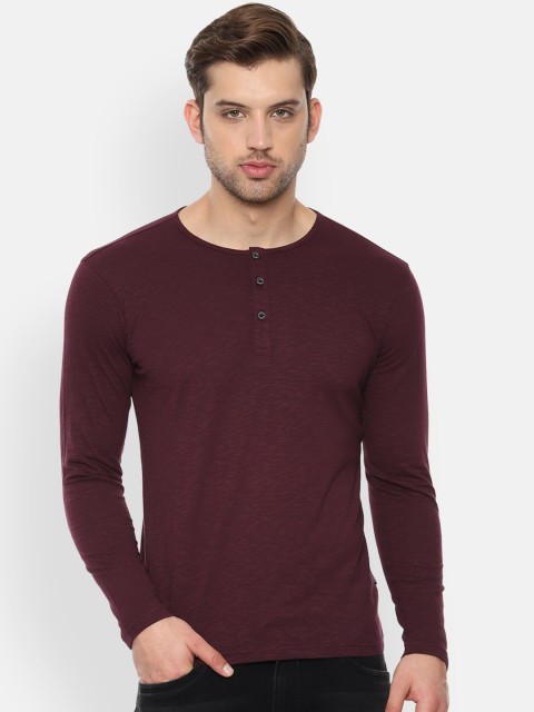 

Van Heusen Sport Men Maroon Solid Henley Neck Pure Cotton T-shirt