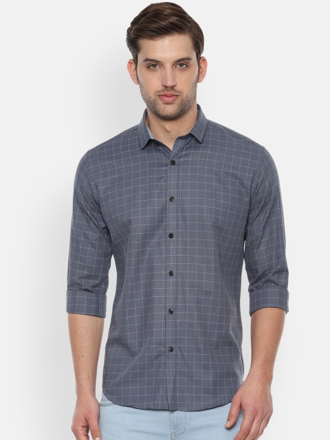 

V Dot Men Grey Slim Fit Checked Casual Shirt
