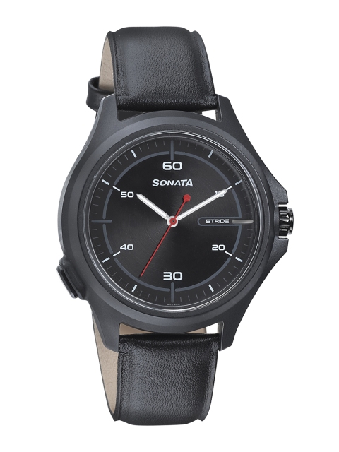

Sonata Stride Men Black Analogue watch 7130PL03