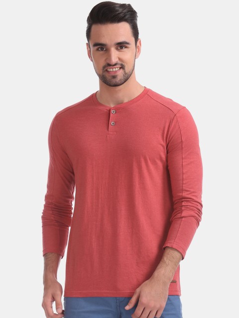 

Cherokee Men Red Solid Henley Neck T-shirt
