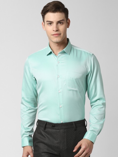 

Peter England Men Green Regular Fit Self Design Casual Shirt