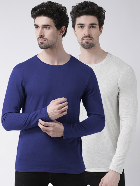 

Friskers Men Grey Self Design Round Neck T-shirt