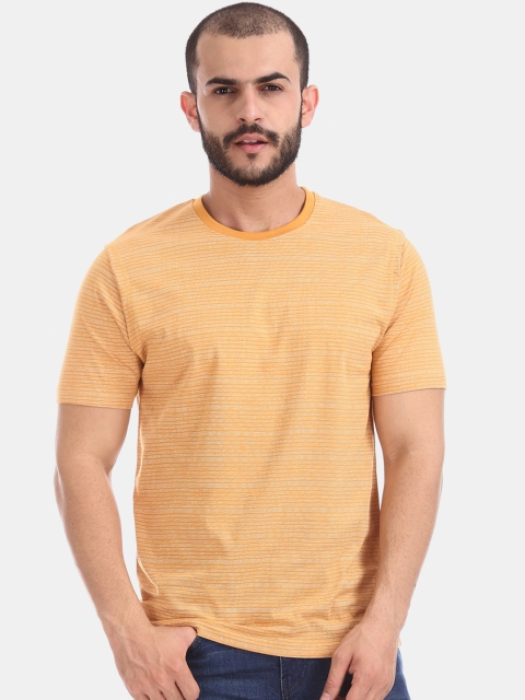 

Cherokee Men Yellow Striped Round Neck T-shirt