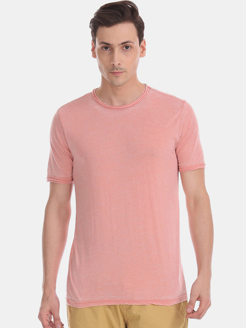 

Cherokee Men Pink Solid Round Neck T-shirt