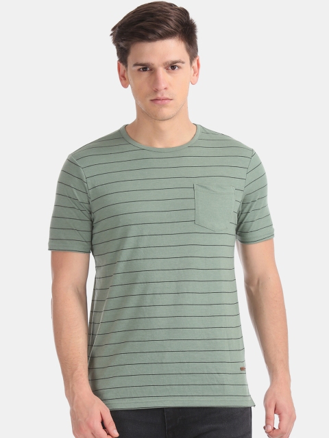 Cherokee Men Green Striped Round Neck T-shirt