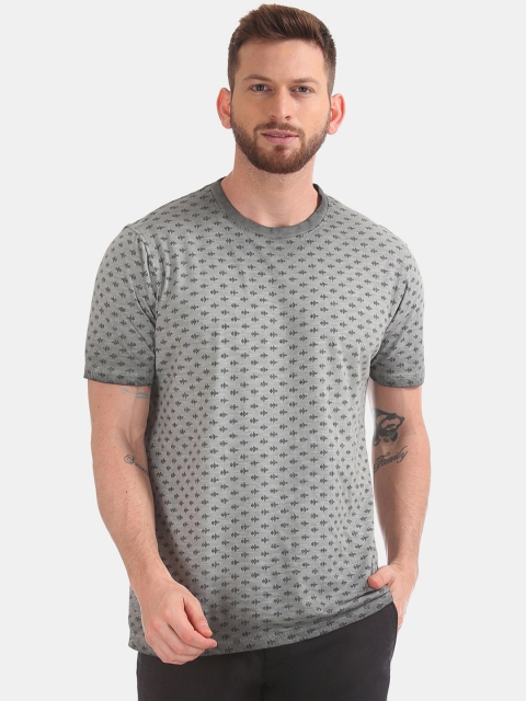 

Cherokee Men Grey Printed Round Neck T-shirt