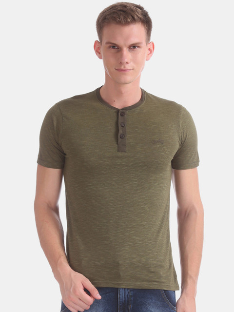 

Cherokee Men Olive Green Solid Henley Neck T-shirt