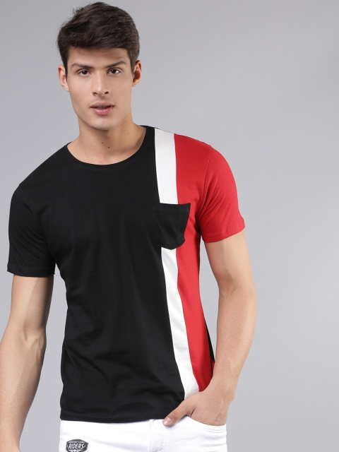 

Ecko Unltd Men Black & Red Colourblocked Round Neck T-shirt