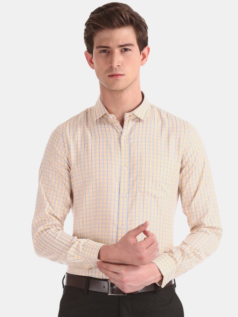 

Excalibur Men Yellow & Blue Regular Fit Checked Formal Shirt