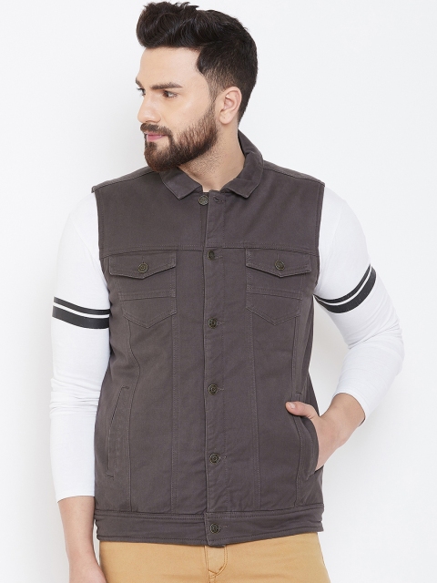 

Canary London Men Brown Solid Denim Jacket