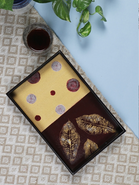

VarEesha Black & Brown Hand Painted Wooden Serving Tray